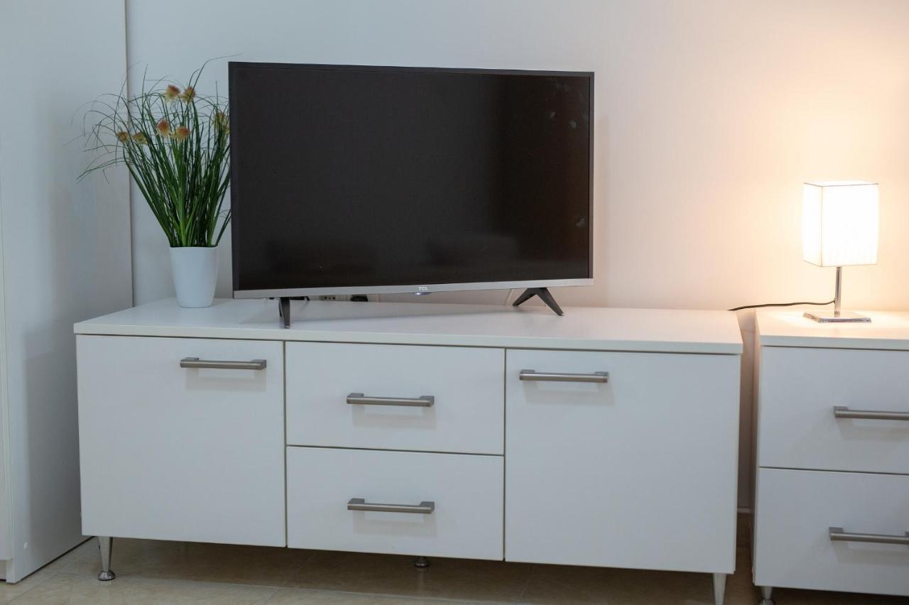 Apartmani Mara Matic Malinska Buitenkant foto